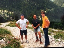 with Colin Hay and Franky Mittag up the mountain